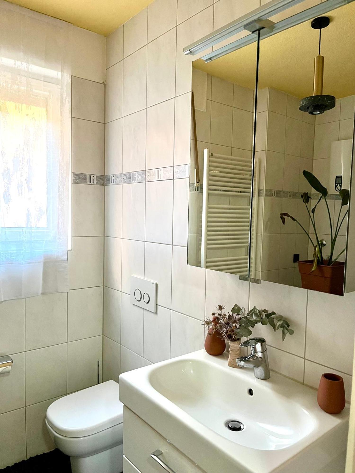 Cosy Inn Grevenbroich Bagian luar foto